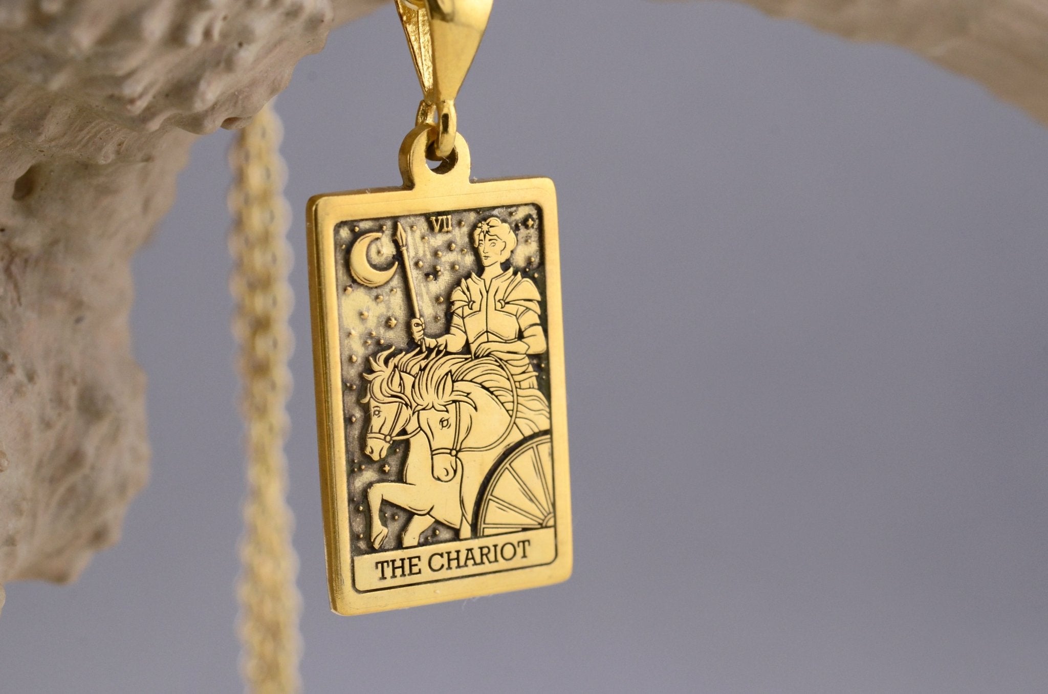 Silber Tarotkette „Der Wagen“ – Handgefertigt - Natali Vogel | Schmuck