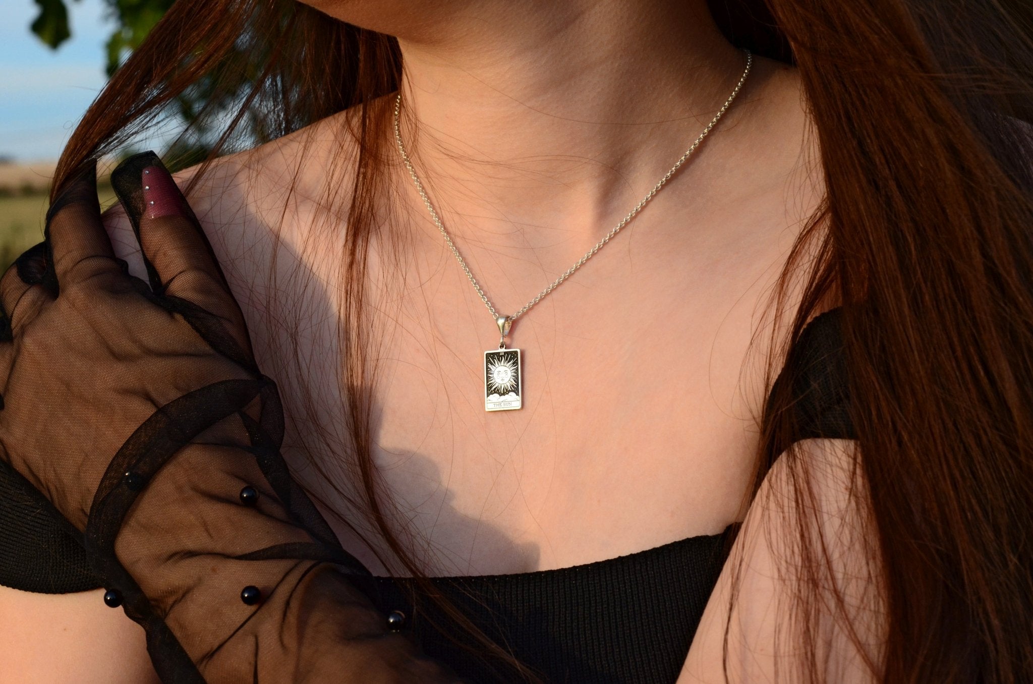 Gold/Silber Tarotkette „Die Sonne“ – Spiritueller Schmuck - Natali Vogel | Schmuck