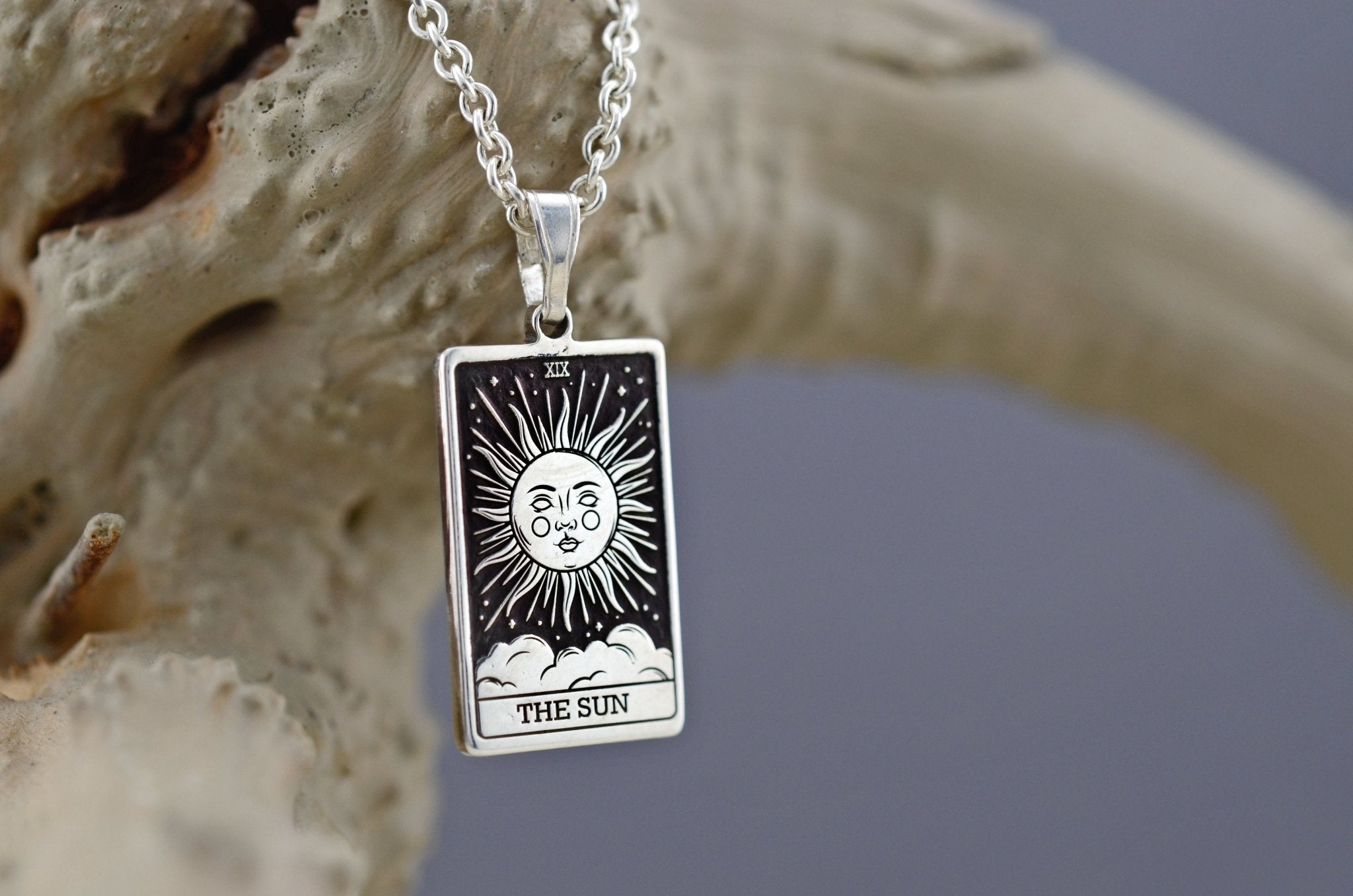 Gold/Silber Tarotkette „Die Sonne“ – Spiritueller Schmuck - Natali Vogel | Schmuck