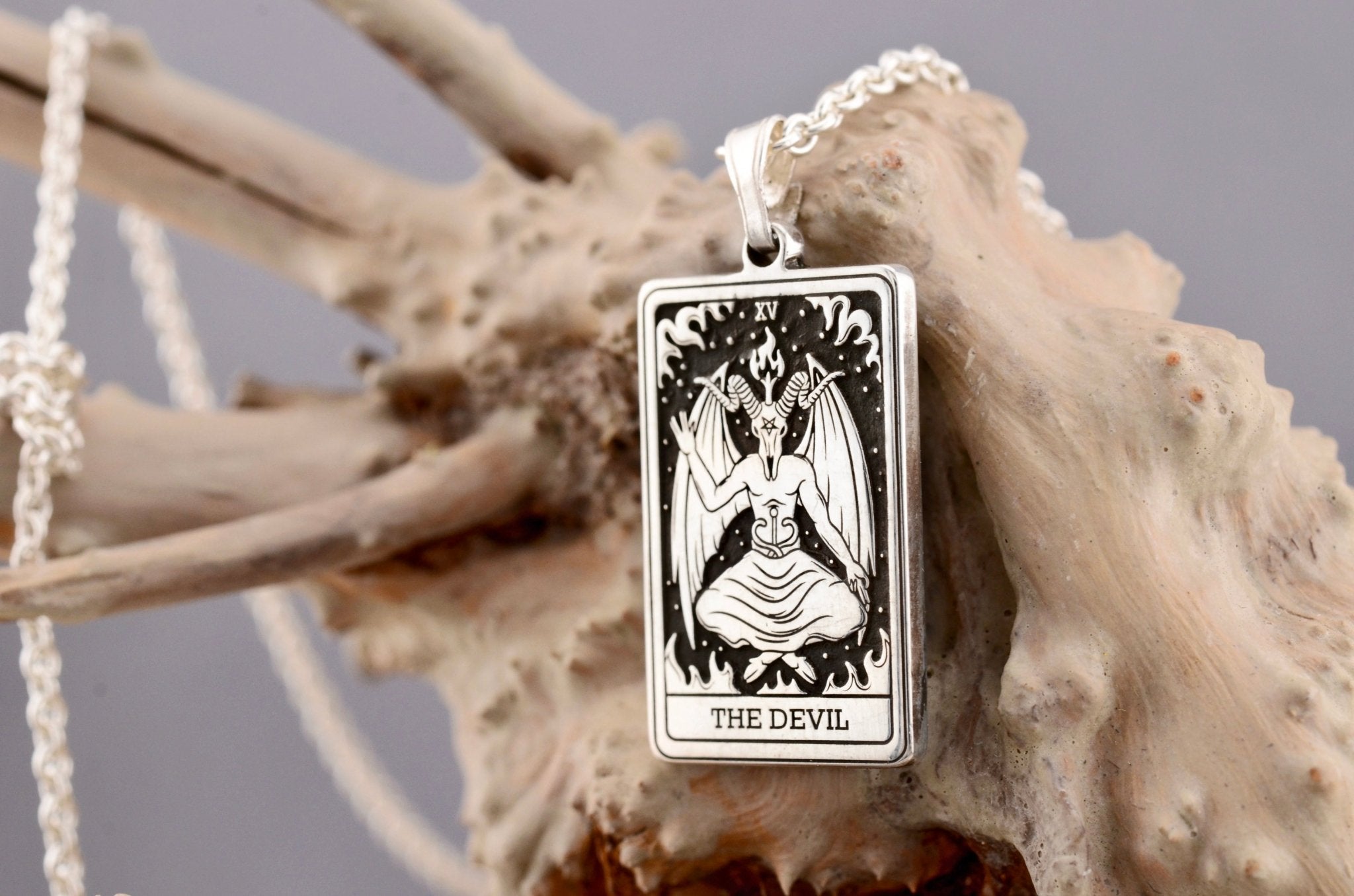 The Devil Tarot Halskette – 925er Silber Anhänger - Natali Vogel | Schmuck