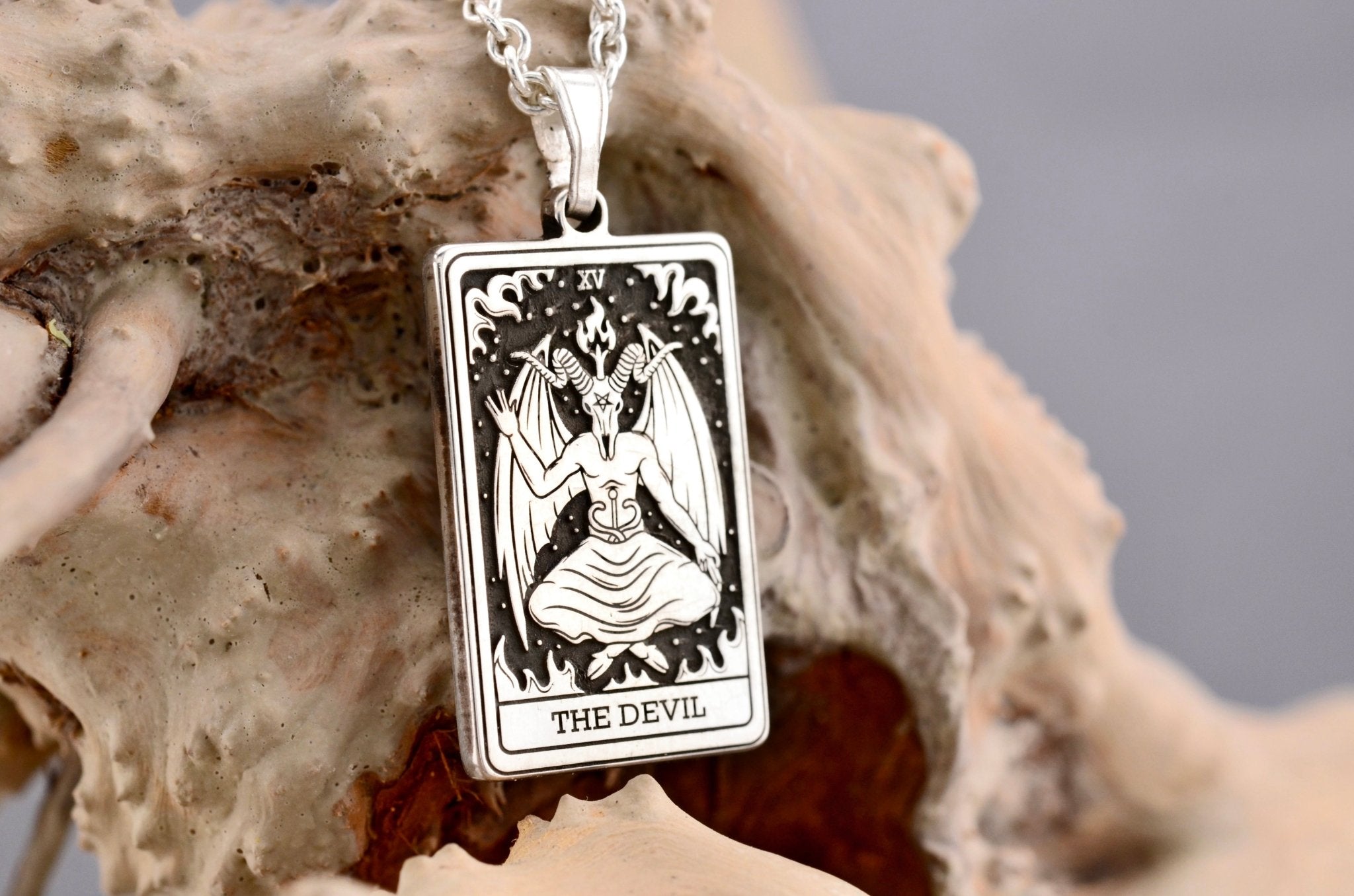 The Devil Tarot Halskette – 925er Silber Anhänger - Natali Vogel | Schmuck